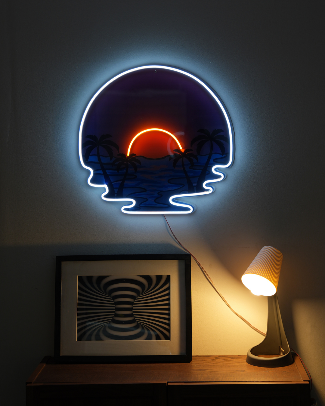 Modern & Şık: Gün Batımı & Palmiye Manzaralı Synthwave Çift Renk LED Neon Tablo